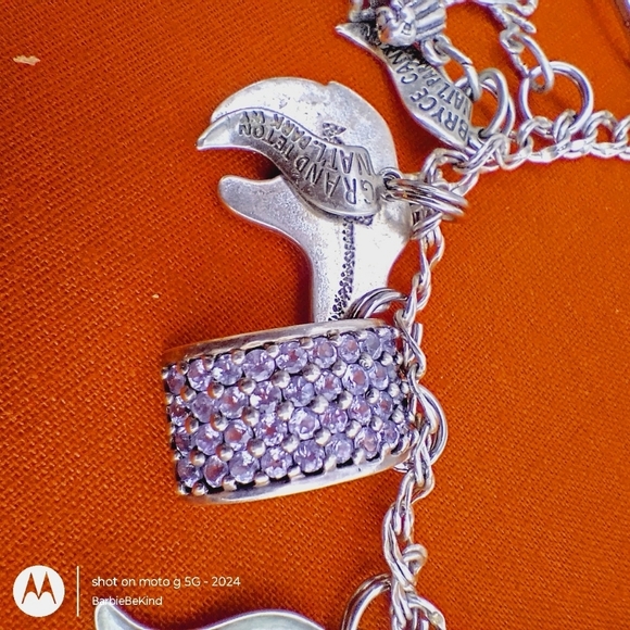 Vtg. One of a Kind Sterling Silver Charm Bracelet 19 Sterling Silver Charms 7.5" - Picture 3 of 15